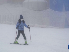 从重庆海拔最高滑雪场看冰雪体旅“热”起来