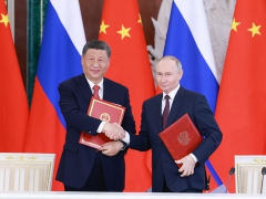 习近平同俄罗斯总统普京会谈